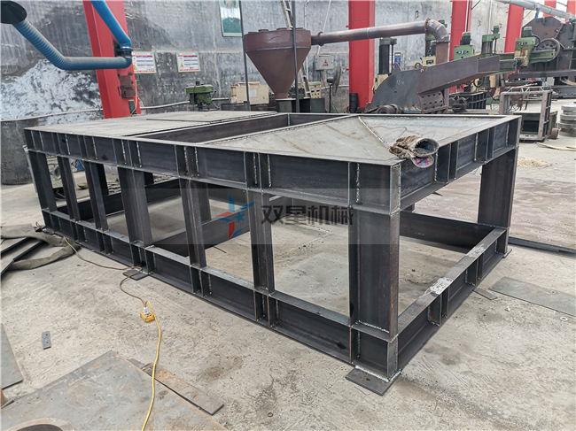 <a href='http://www.silvercityprorodeo.com/psxl/4.html' target='_blank'><span>廢鋼破碎機(jī)</span></a>廠家生產(chǎn)車間