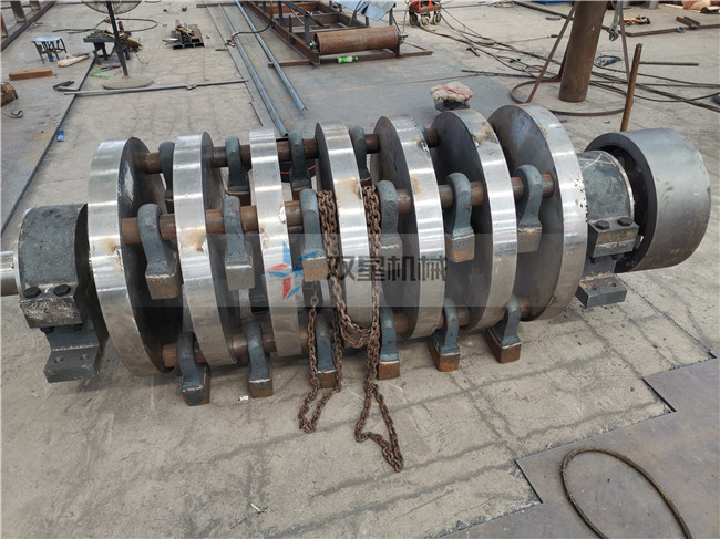 <a href='http://www.silvercityprorodeo.com/psxl/4.html' target='_blank'><span>廢鋼破碎機(jī)</span></a><a href='http://www.silvercityprorodeo.com/scxc/1572.html' target='_blank'><span>錘頭</span></a>